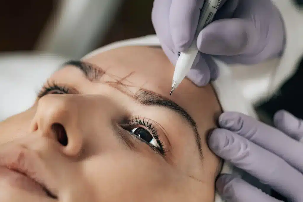 brow tint vs brow dye Melbourne